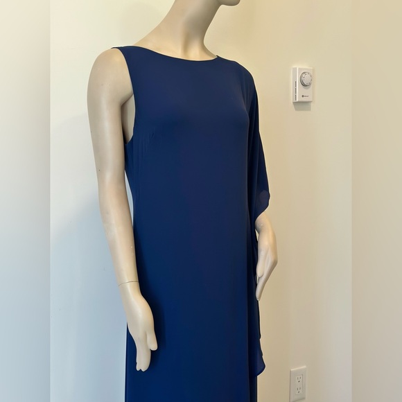BCBGMaxAzria Navy One-Shoulder Evening Gown – Size 12 - Picture 3 of 6